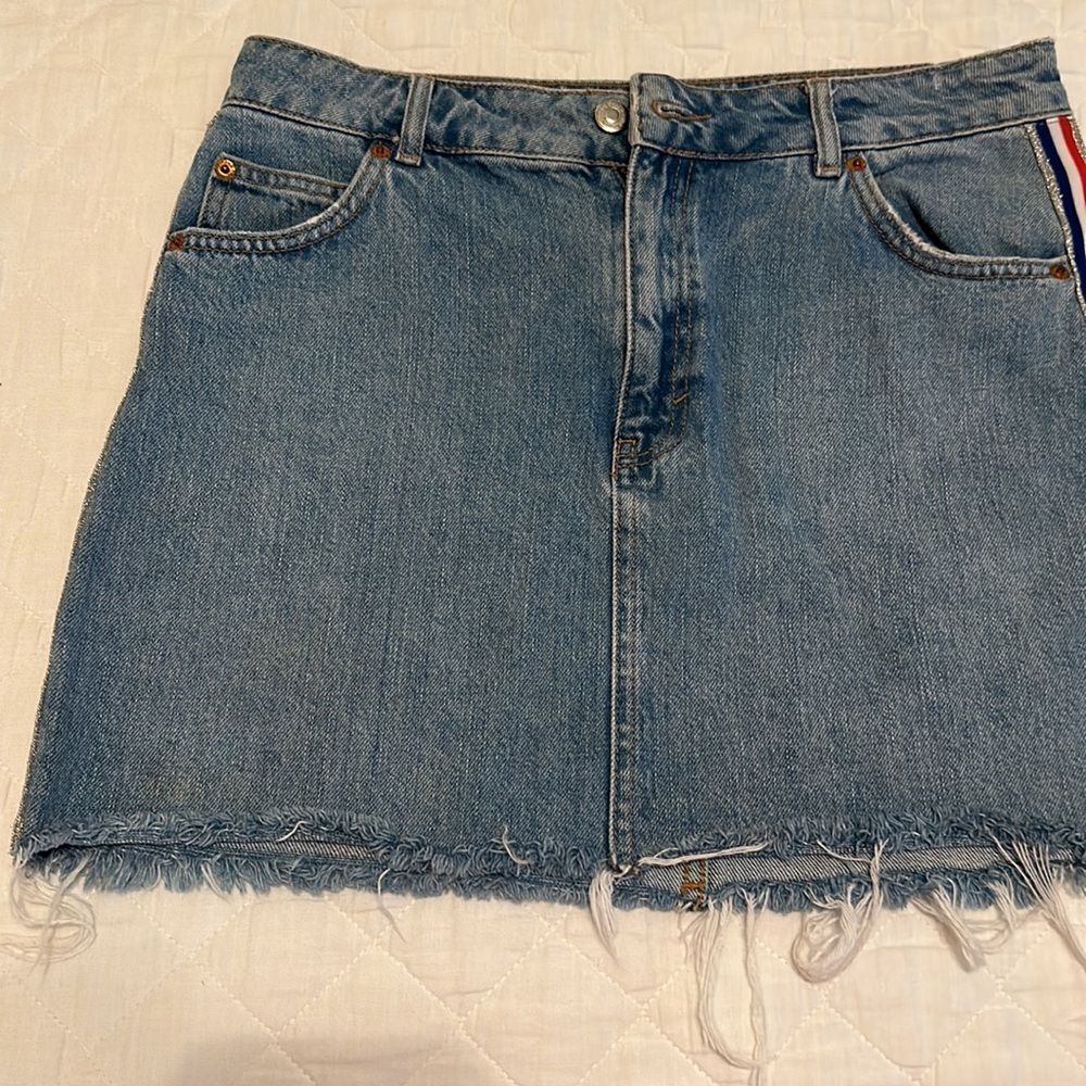 NWOT Topshop Moto Red White Blue & Sparkle Glitter Size Strip Skirt Size 8 - Picture 8 of 15